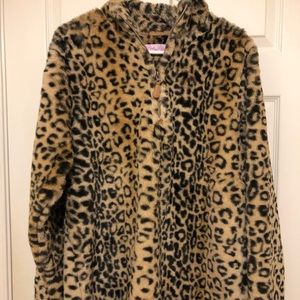 Cheetah pullover